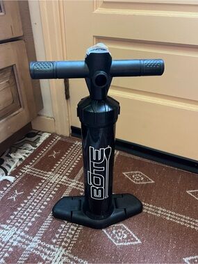 Small Black Bote Hand Pump